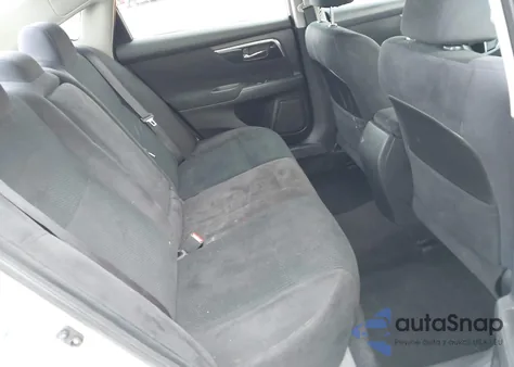 2014 Nissan Altima 2.5 S z USA, uszkodzony, nr VIN 1N4AL3AP9EN231195